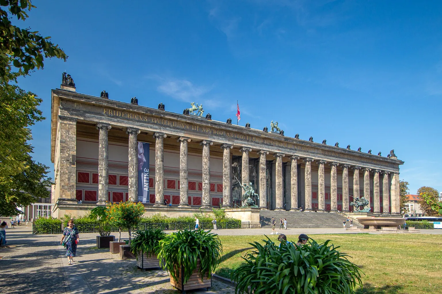 Altes Museum Eintritt: So vermeiden Sie unnötige Wartezeiten