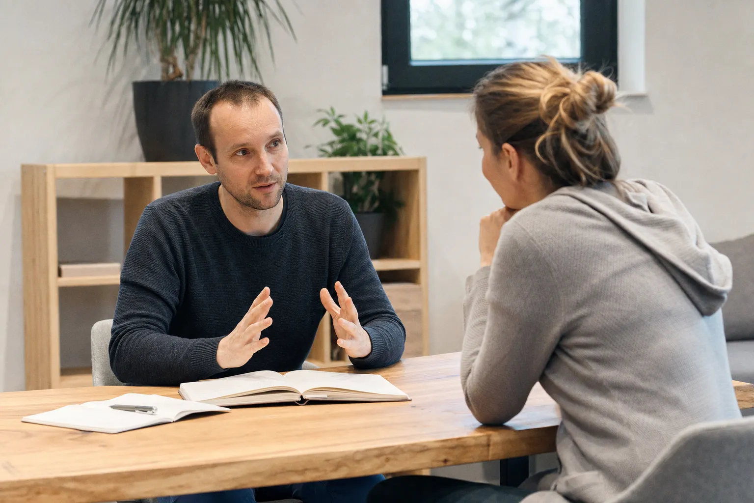 coachverzeichnis.com wird eins: Rekordstart und neues HolidayCoaching