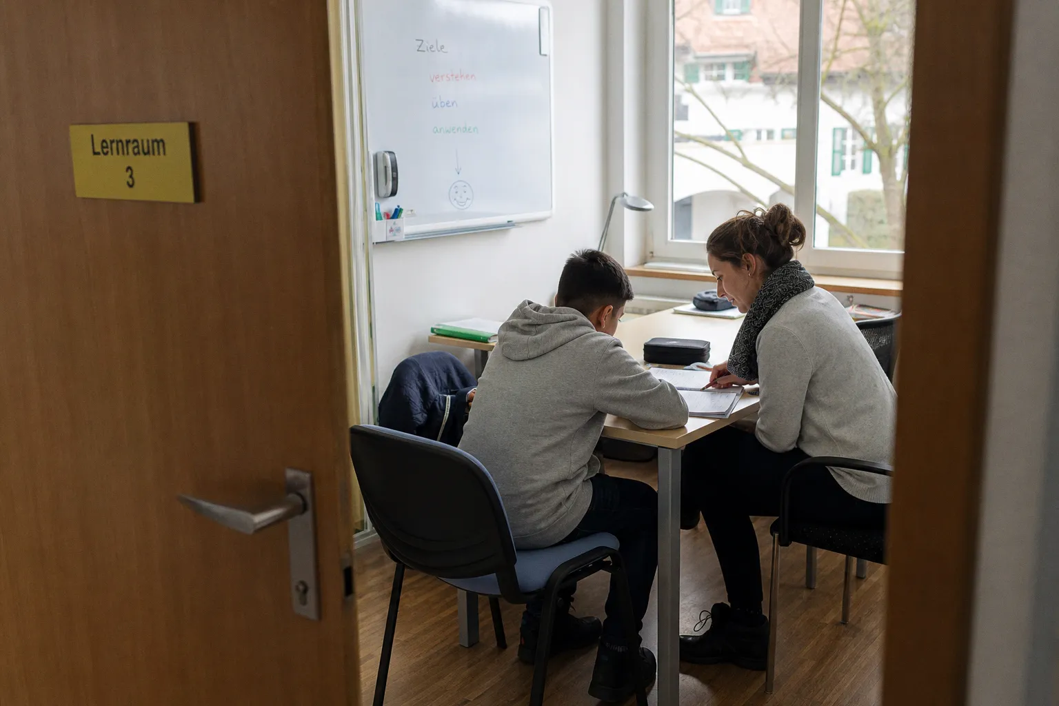 Individuelle Lernförderung in Bad Tölz: Neue Wege für Schüler und Geflüchtete