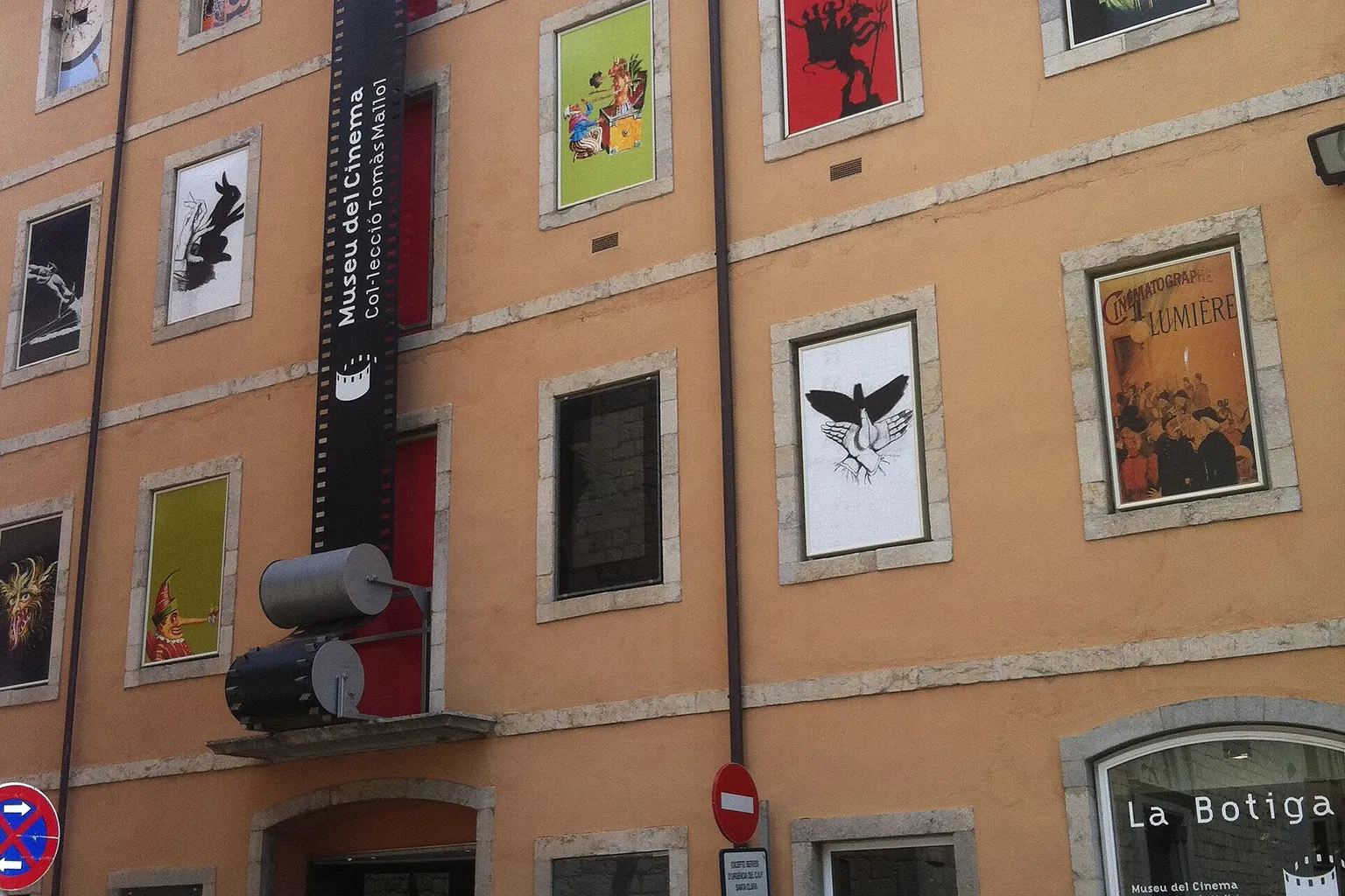 Kinomuseum Girona: Ticket-Fallen und wie Sie Zeit sparen