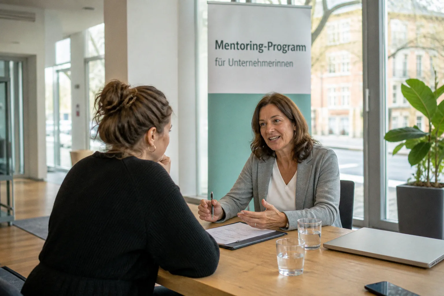 Mentoring-Programm für Unternehmerinnen: Jetzt für die neue Förderrunde bewerben