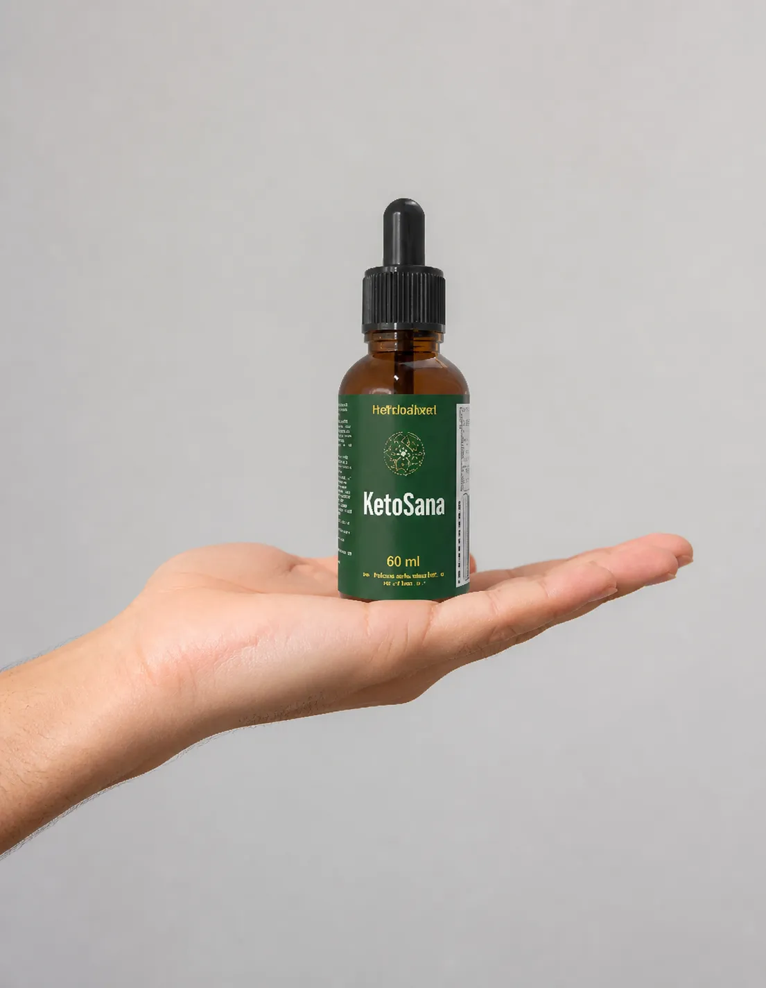 KetoSana — Verpackung in der Hand