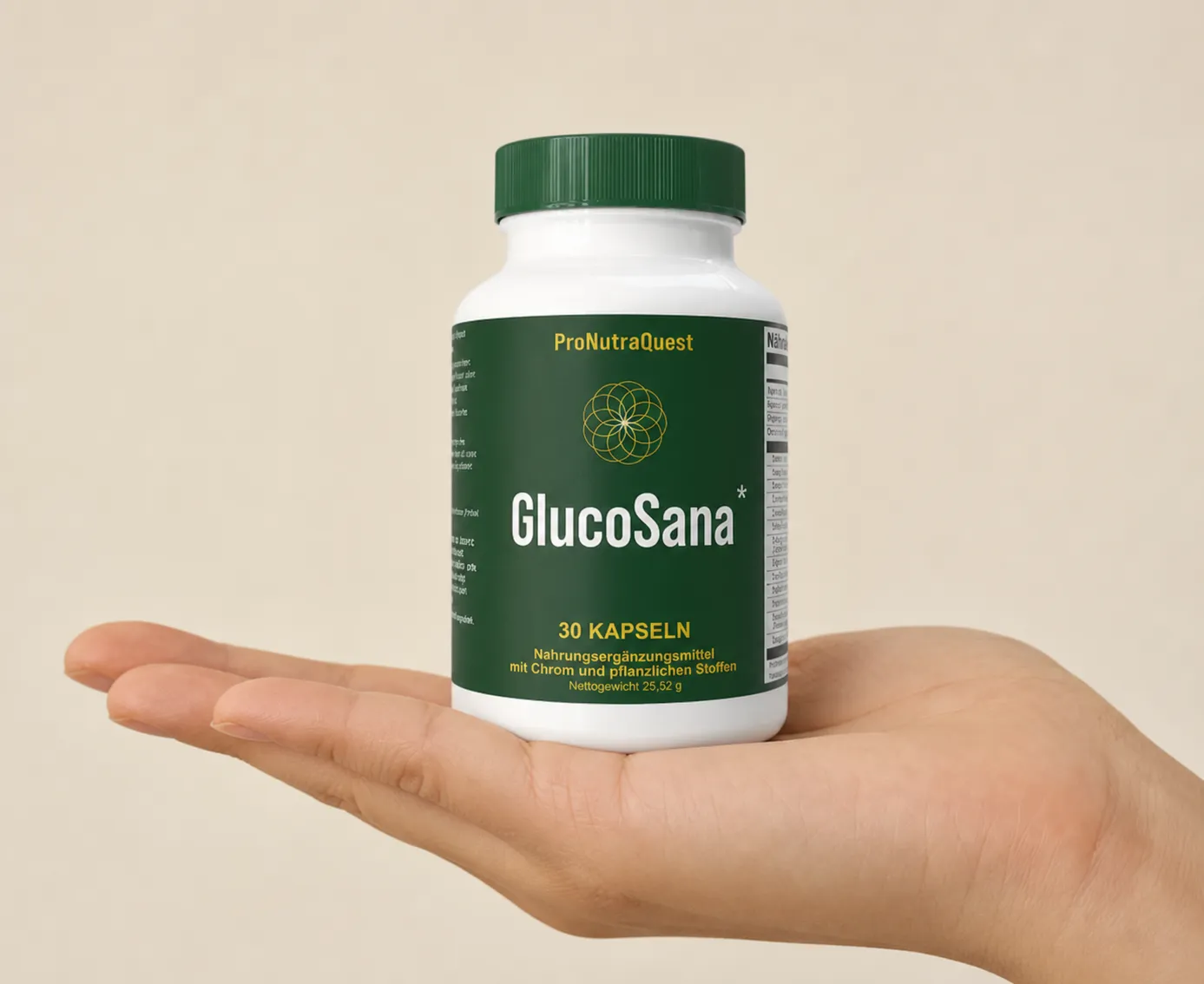 GlucoSana — Verpackung in der Hand