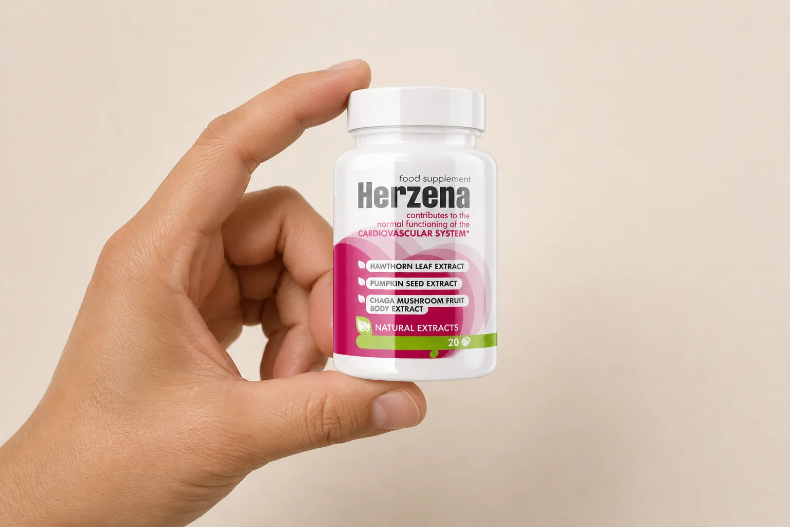 Herzena — Verpackung in der Hand