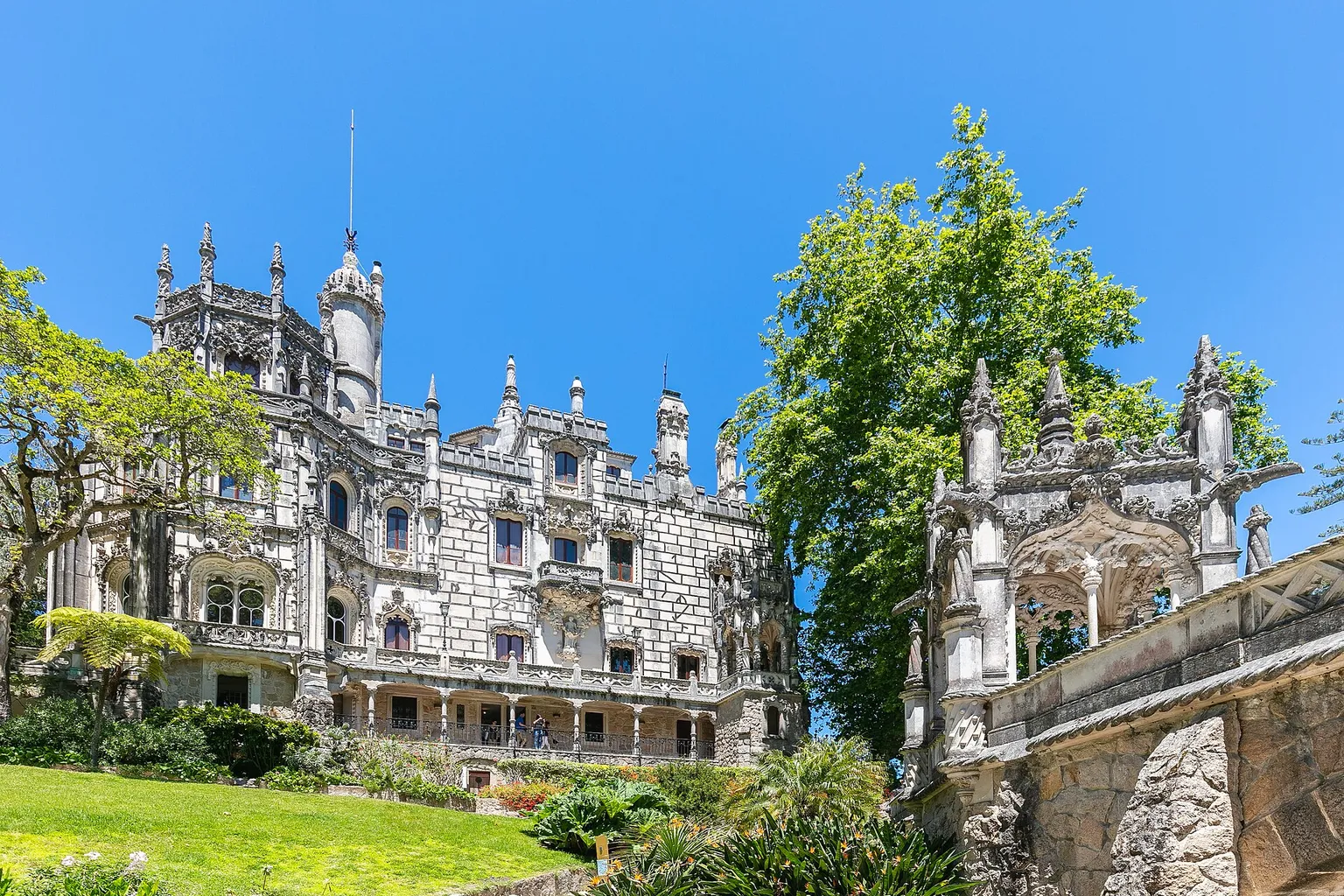 Quinta da Regaleira: Tickets kaufen und Warteschlangen umgehen